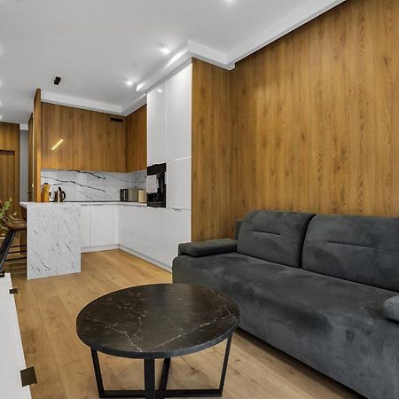 Lotnisko Chopina Modern Apartment Varsóvia Exterior foto